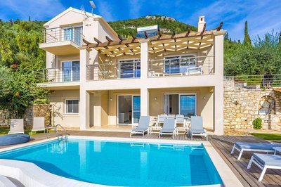 Villa Penelope With 4 Bedrooms and 3 Bathrooms