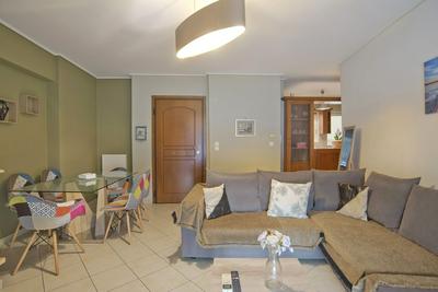 Seaside Apartment in Piraeus