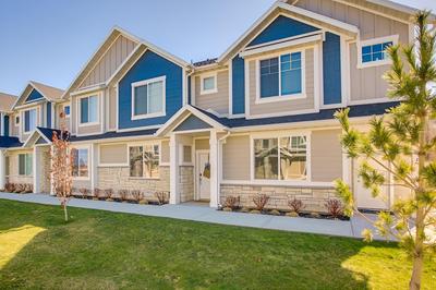 2 Mi to Zootah: Providence Townhome w/ Fireplaces