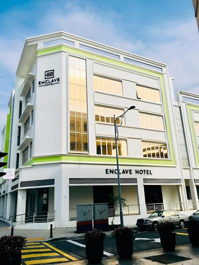 Enclave Business Hotel