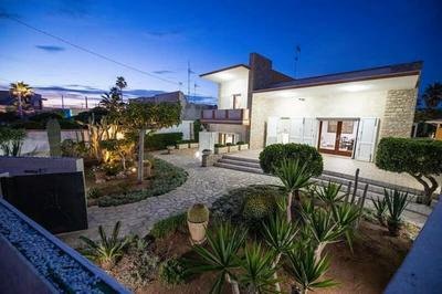 Villa De Luxe Eleonora