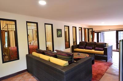 Baan Nai Soi Homestay