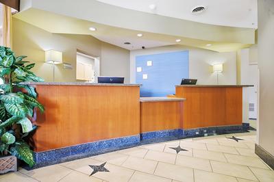 Sandman Hotel & Suites London Downtown