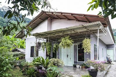 OYO Homes 90916 Eco Tourism Geopark Rajamandala Homestay Syariah