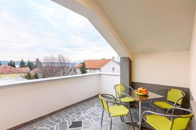 Studio Apartment With Balcony Near Beach Apartmani Orhideja