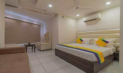 Itsy Hotels P Grand