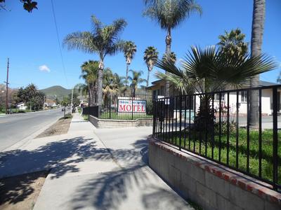 Elsinore Hot Springs & Lodge