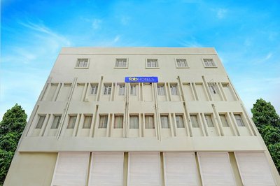 Fabexpress Urban Inn