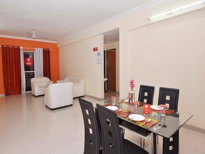 OYO 3684 Apartment Pentagon Group