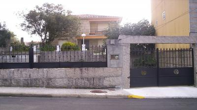 House in the Urban Area of Sanxenxo