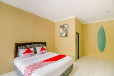OYO 867 Bettah Coba Homestay