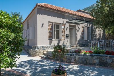 Avdou Retreat Collection