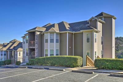 Condo in Lakefront Resort w/ Boat Launch & Pool!