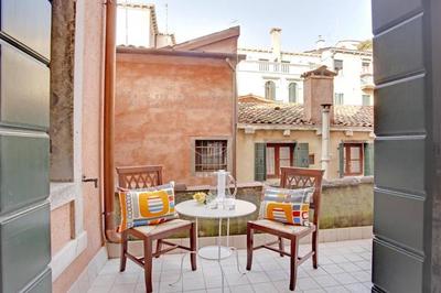 Grimaldi Apartments  - Scala Reale