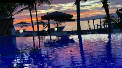 Sun on the bay beach hotel