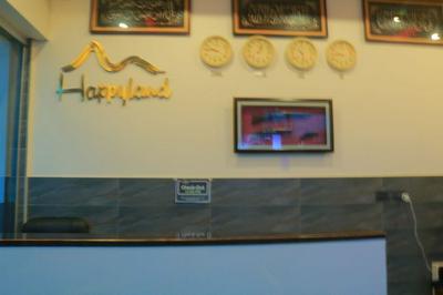 Happyland Hotel Fizagat