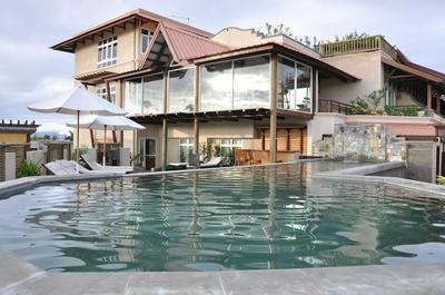 Aanari Hotel and Spa