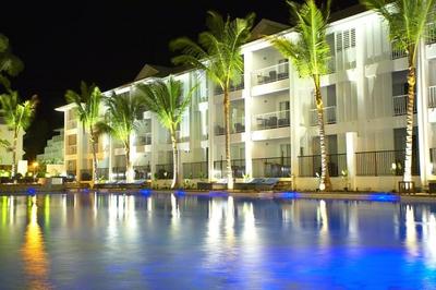 Beach Club Port Douglas 3 Bedroom Luxury Apartment