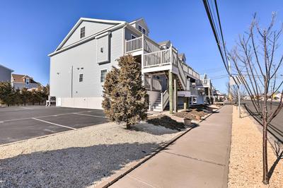 Bright & Airy Condo - Walk to Ortley Beach!
