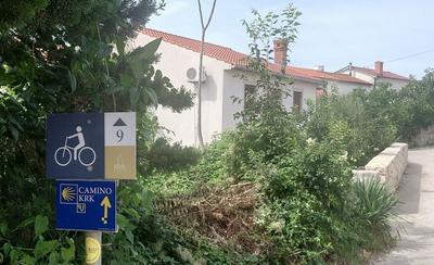 Insula Insule - Rustic & Peaceful - SA1