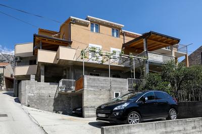 Apartment Brane