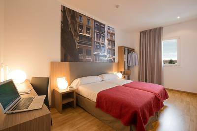 IRAIPE PAMPLONA HOSTAL