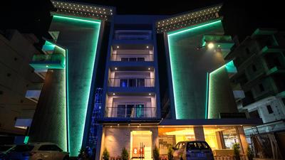 SWARNA HOTEL & RESORT