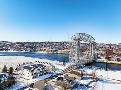 Dragestil 713 Duluth Condos