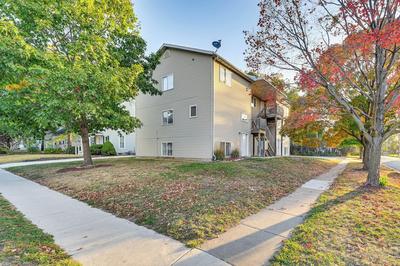 1 Mi to Jack Trice Stadium: Townhome w/ Balcony