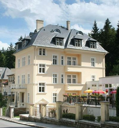 Lázeňská Léčebna Mánes