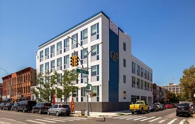 GLō Best Western Brooklyn NYC
