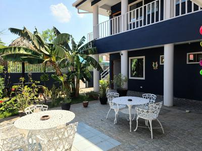 Hotel Montecristi near the Airport