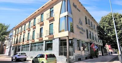 Luxury Apartment at Peo