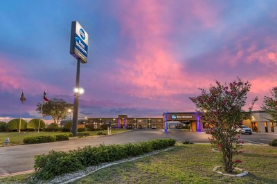 Best Western Taylor Inn