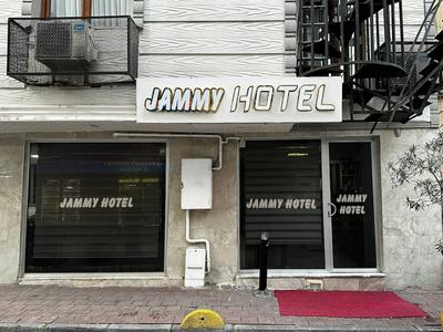 Jammy Hotel