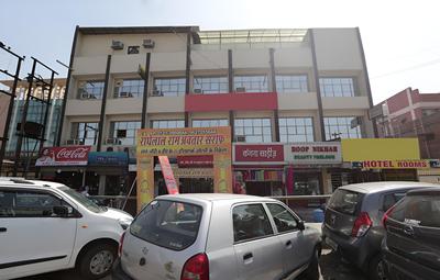 OYO 13388 Hotel Virgo