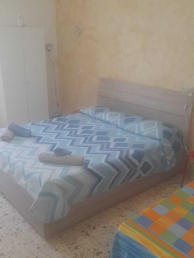 catania airport room  low cost