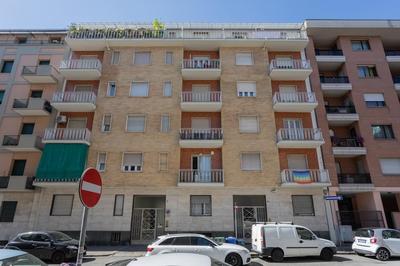 Graglia Modern Apartment by Wonderful Italy