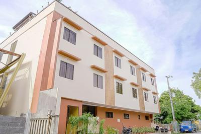 OYO 592 La Briana Guest House