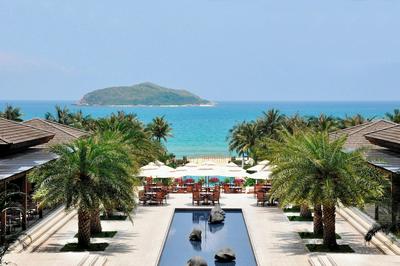 Le Meridien Shimei Bay Beach Resort & Spa