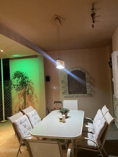 Oasis Garden Apartment