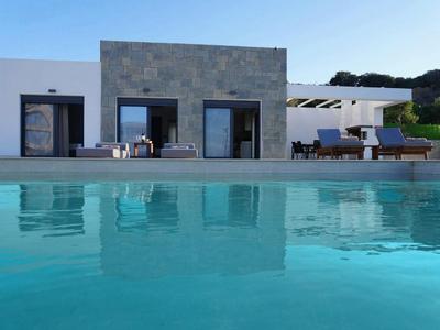 Avli Luxury Villas