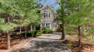 Traditional East Hampton Estate