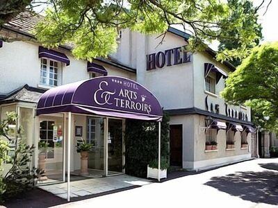 Hôtel Le Clos des Arts