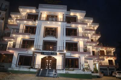 Hotel Malam Jabba Palace