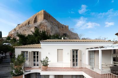 Acropolis Suites