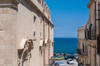 Terrazza Mirabella in Ortigia