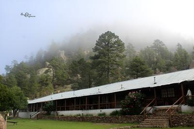 Hotel Sierra Lodge Cusarare