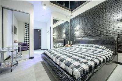 Alex Hotel on Muzhestva