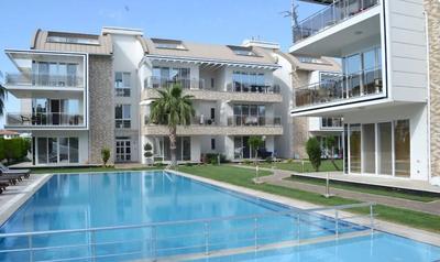 Elegant Pool View Duplex Apartment